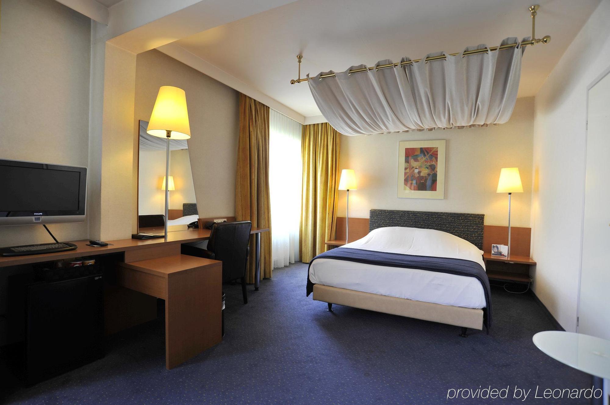 Golden Tulip Arnhem Velp Otel Dış mekan fotoğraf